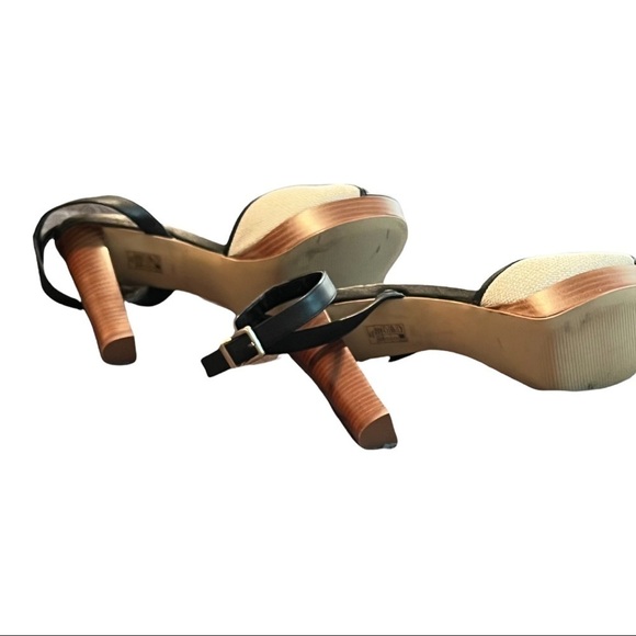 White House Black Market Celina 4.5”Heel Textured Open Toe Platform Sandal 9.5M - Picture 8 of 11